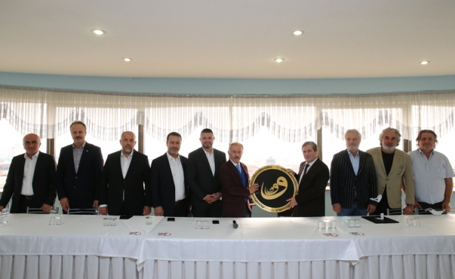 Bayrampaşa Belediyesi ile BEM-BİR-SEN arasında memurlar için Sosyal Denge Sözleşmesi imzalandı.