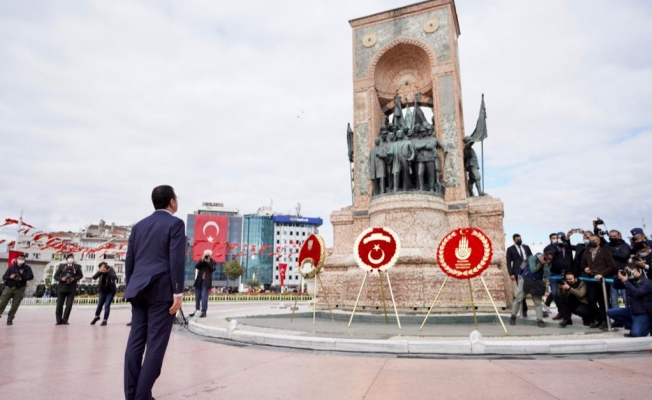 Taksim'de 98'nci Yıl Anması 