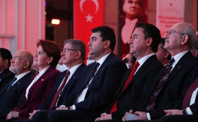 Altı Genel Başkan “Yarının Türkiye’si” İçin Güçlendirilmiş Parlamenter Sistem’i İmzaladı
