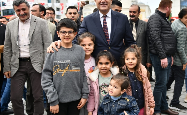 Başkan Bozkurt, 23 Nisan Kutlamalarına Katıldı