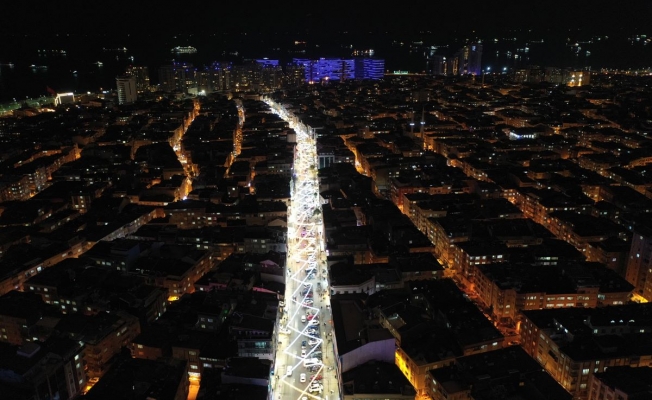 Zeytinburnu 58. Bulvar Caddesi Ramazan’da Işıl Işıl