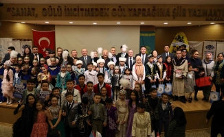 Kazaklar, bağımsızlıklarının 27. Yılını kutladılar