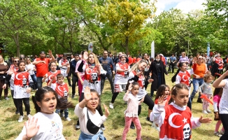 19 Mayıs Coşkusu Kadıköy’de Yaşandı
