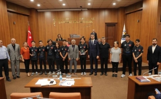 Kartal’ın Gururu Göktürkler Takımı, Kartal Belediye Meclisi’nde