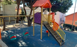 Maltepe Parklarında Yenileme Çalışmaları Devam Ediyor