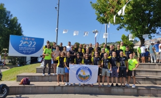 Uluslararası Yüzme Yarışları'nda 13 Kupa Avcılar'ın