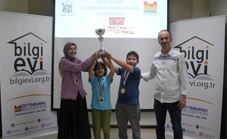 ‘Zeytinburnu Bilgi Evleri Yaz Etkinlikleri’nde Mangala Turnuvası
